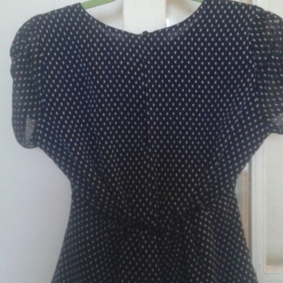 H&M Blouse - Picture 2 of 2