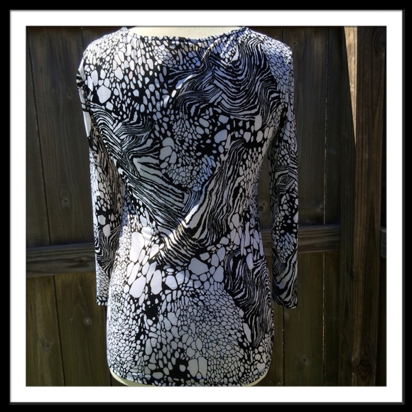 Cache Black & White Top Medium - Picture 3 of 4