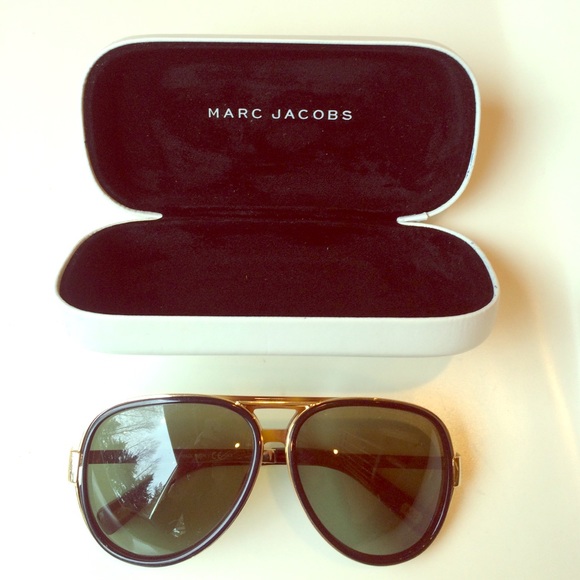 Marc Jacobs Aviator Sunglasses!