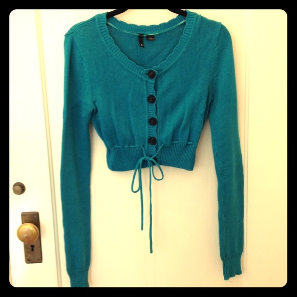 Cropped Sweater