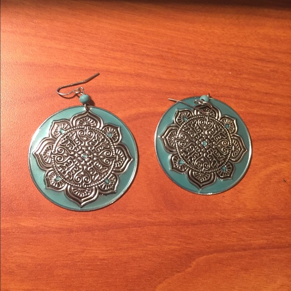 Teal and sliver earrings