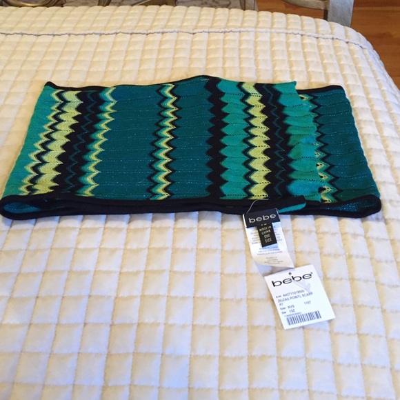 bebe Accessories - Bebe sparkly scarf chevron pattern