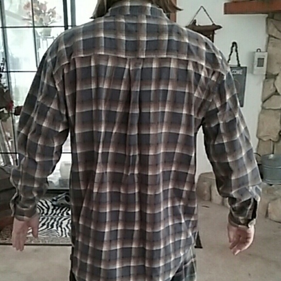 Men's long sleeve button down, light corrduroy, sh - Picture 2 of 4