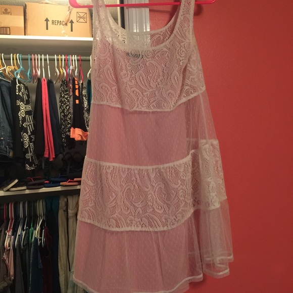 Cute dress!