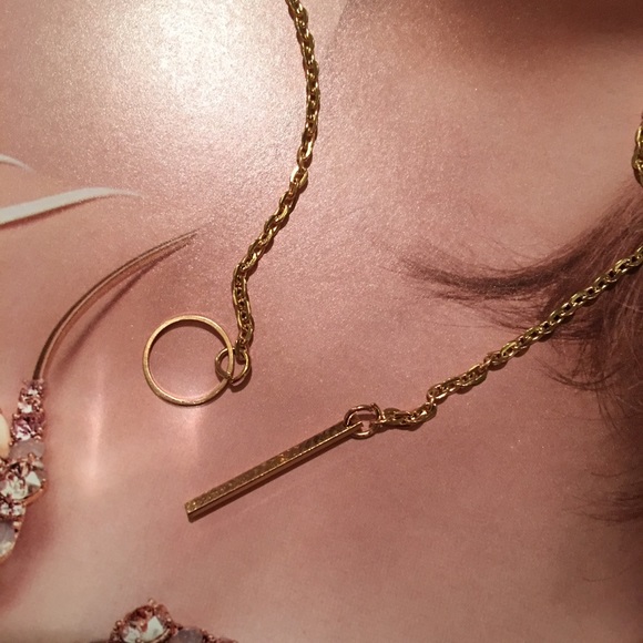 Gold Minimalist Lariat Necklace - Picture 4 of 6