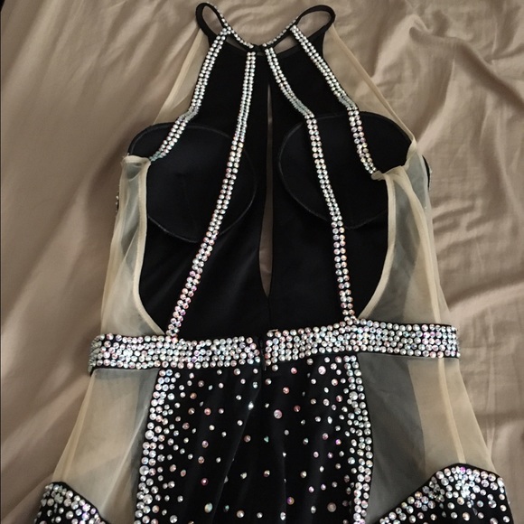 Gorgeous gown - Picture 4 of 4