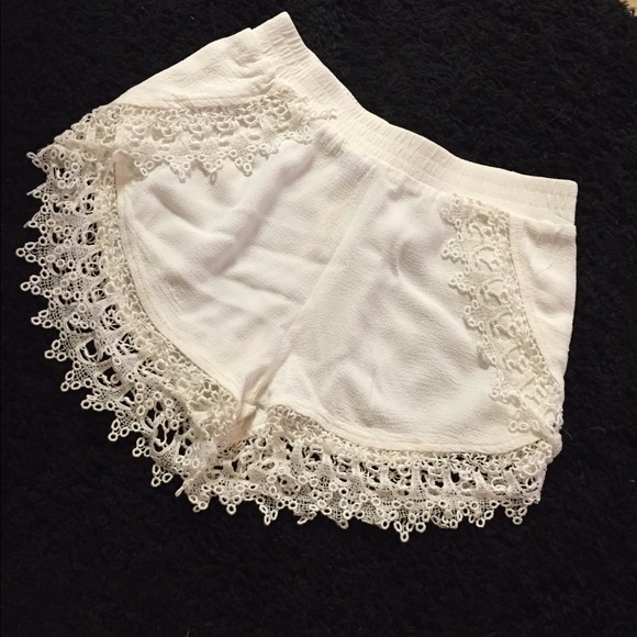 Lace shorts