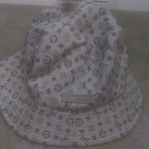 fake designer bucket hats