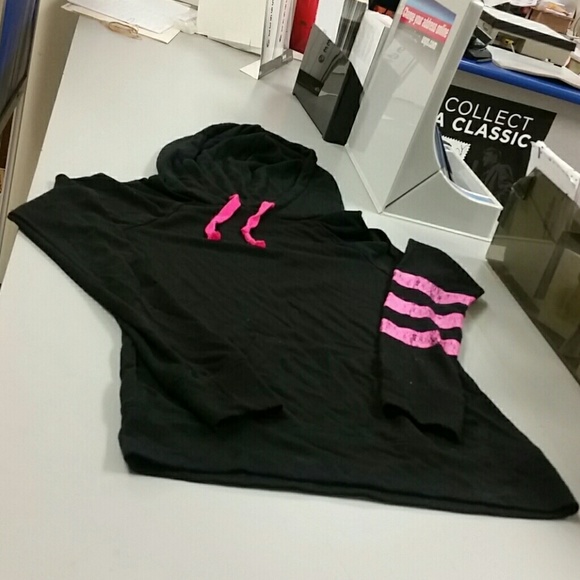 Used Hooded black & pink long sleeve shirt - Picture 1 of 1
