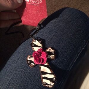 cross necklace with rose