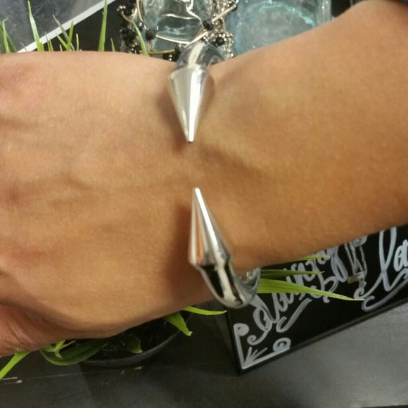 SOLD - Silver Bracelet - Picture 3 of 3