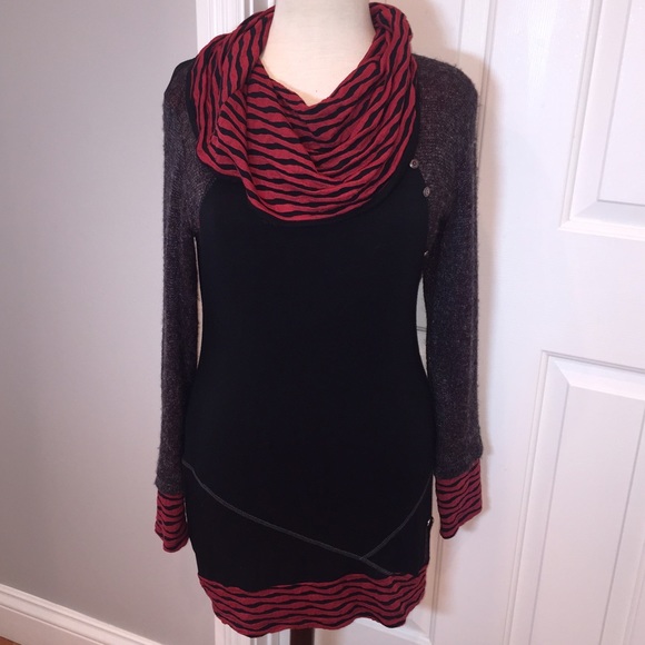 Dzhavael Couture Tops - Dzhavael couture red / grey tunic sweater Dzhavael Couture Tops - Dzhavael couture red / grey tunic sweater