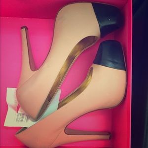 💞Report signature heels💞
