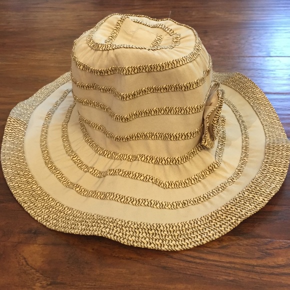 SUN HAT ☀️🌳