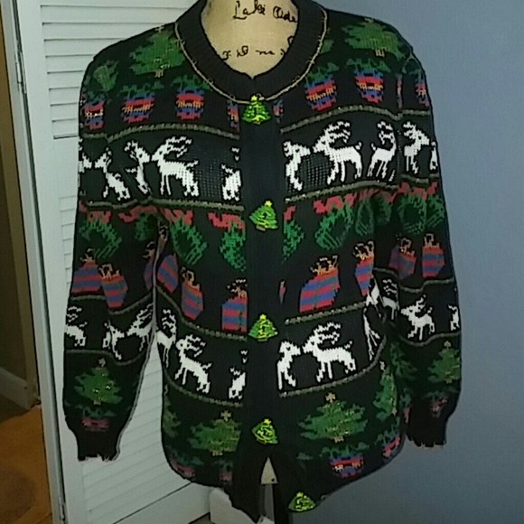 Amazing vintage Christmas sweater!