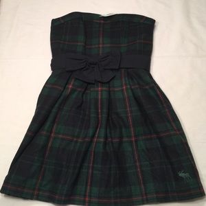 NWT Abercrombie and Fitch Plaid Wool Dress Size 4