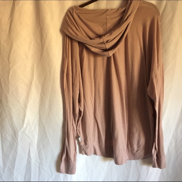 LA Hearts Sweatshirt - Picture 3 of 3