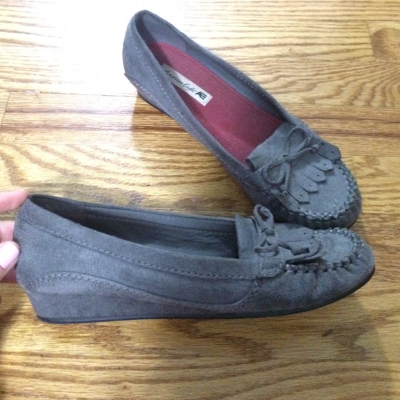 American eagle flats! (with a little heel)