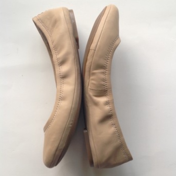 SOLD NEW LUCKY BRAND tan leather ballet flats 8.5 - Picture 2 of 4