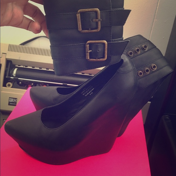 Jeffrey Campbell pumps