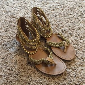 Adorable chain sandals