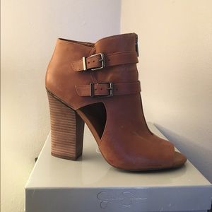 Jessica Simpson bootie