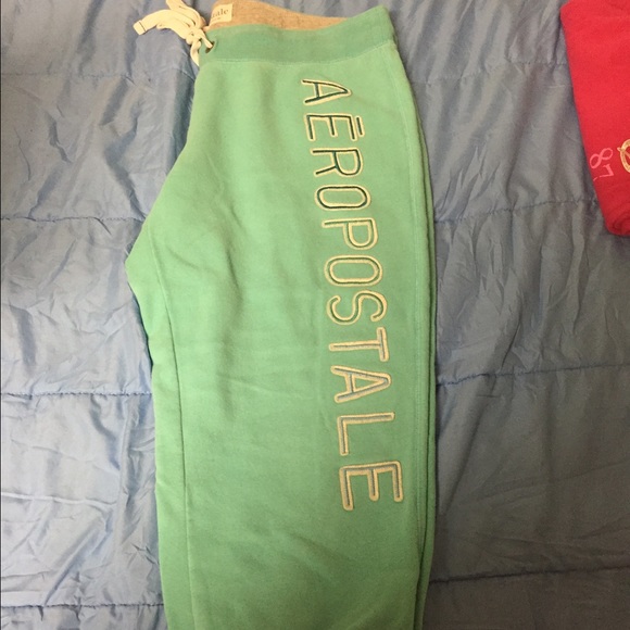 Capri Blue Aeropostale sweats