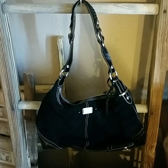 THE SAK black purse leather and brand new!