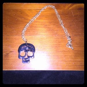 Skull necklace