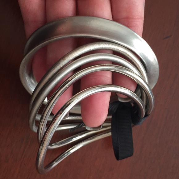 Bangle bracelets - Picture 2 of 2