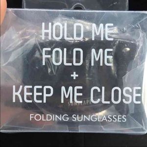 Folding sun glasses