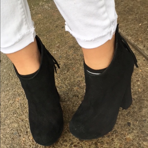 Black Boots