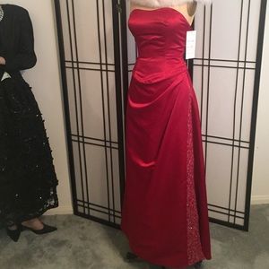 💃💥Sale💃💥Ladies Dress / Evening Gown