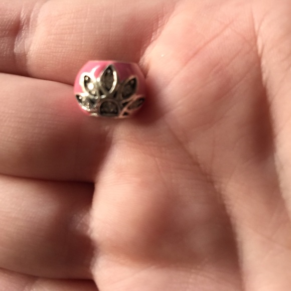 Charm similar to pandora charms - Picture 1 of 1