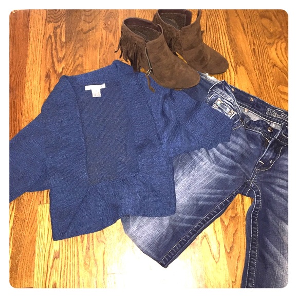 Mid length blue cardigan
