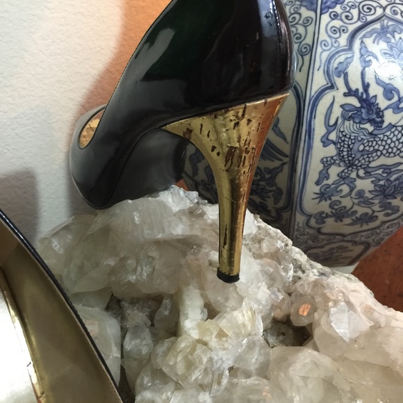 GUESS Patent Gold Cork Peep Toe Platform Pump SZ 8 - Picture 3 of 4