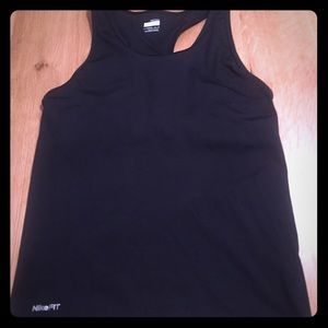 Nike FITDRY workout tank