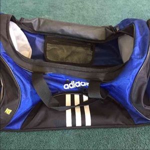 Adidas sport duffle bag