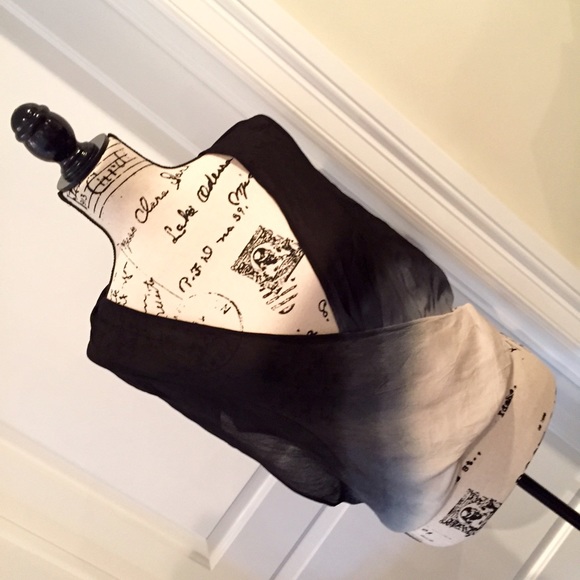 🆕Urban Outfitters • Ombré Knotted Top - Picture 2 of 4