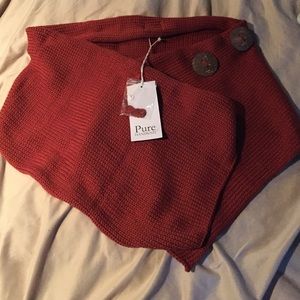 Flash SaLe!! Pure handknit women's button wrap.