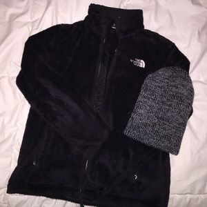 North Face fleece and (FREE) beanie set🐩💜