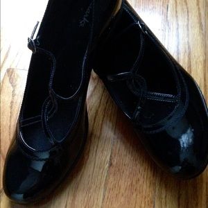 Clarks Black dress shoe