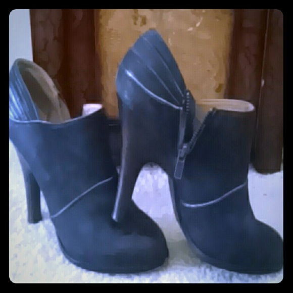 Frye booties