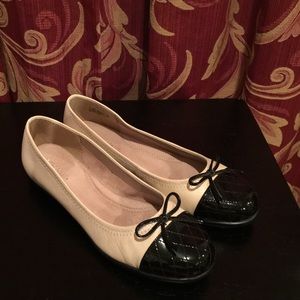 Size 7.5 Aerosoles Flats