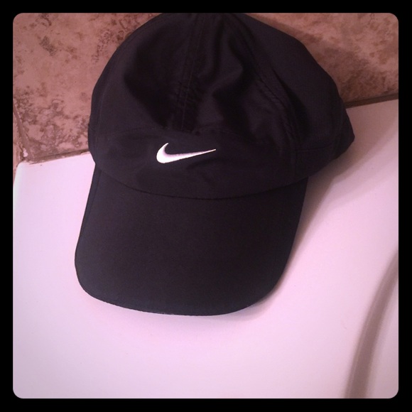 Nike dri fit hat