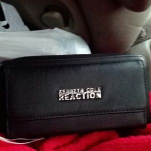 Kenneth Cole.wallet