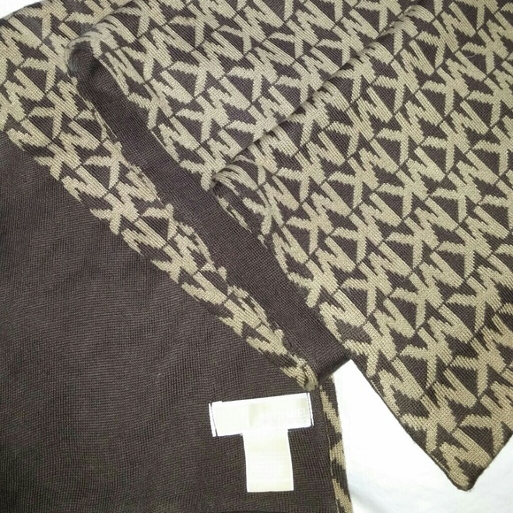 Michael Kors scarf