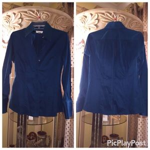 Banana Republic buttoned up blouse