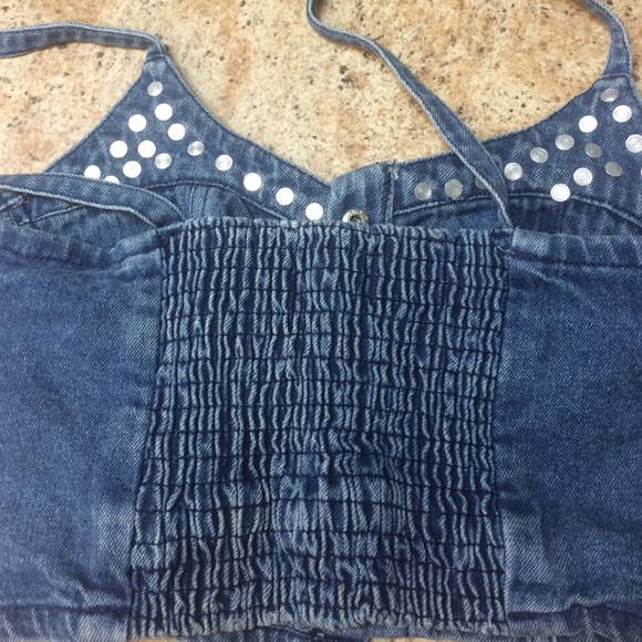 Studed crop top - Picture 4 of 4