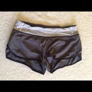 Lululemon gray speed shorts size 8